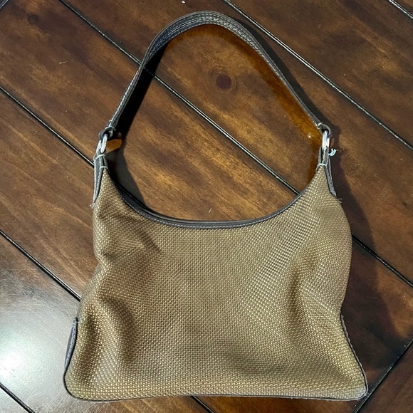 The Sak Brown Textured Shoulder Bag - Picture 1 of 9